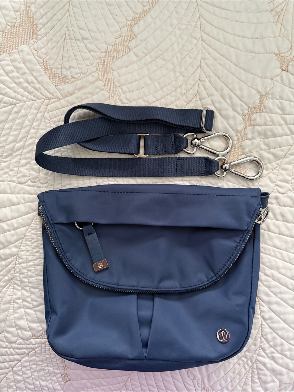 Lululemon All Night Festival Bag 5L NWOT